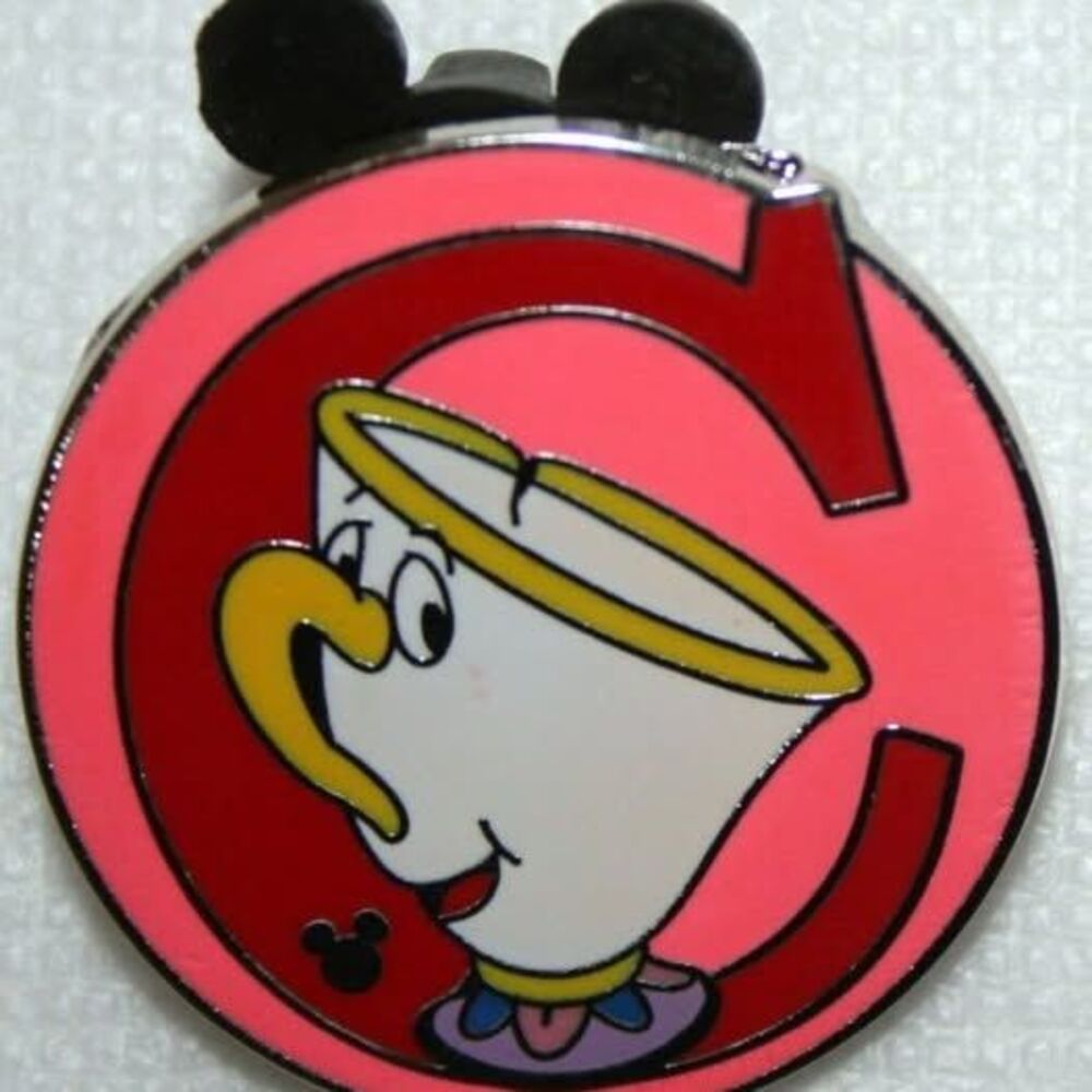 WDW - Hidden Mickey Series III - Alphabet - Chip (C)